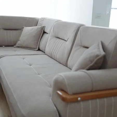 Shehu Apartment *