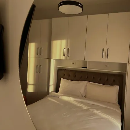 Apartment Shehu