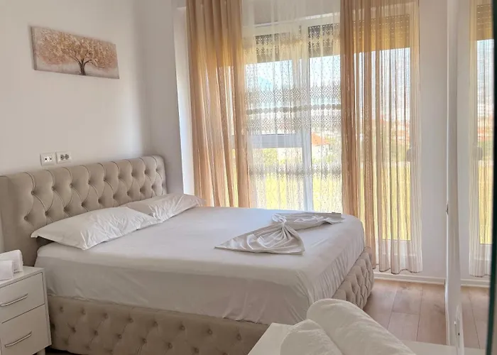 Shehu Апартаменты Тирана