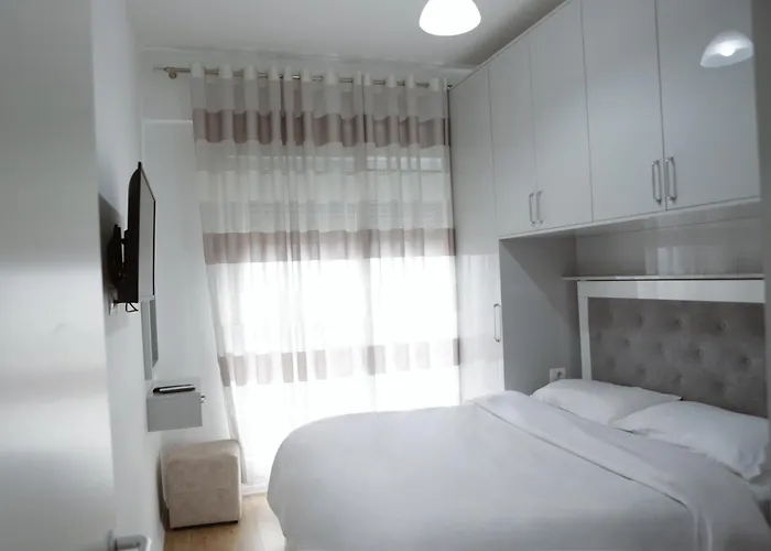 Shehu * Тирана